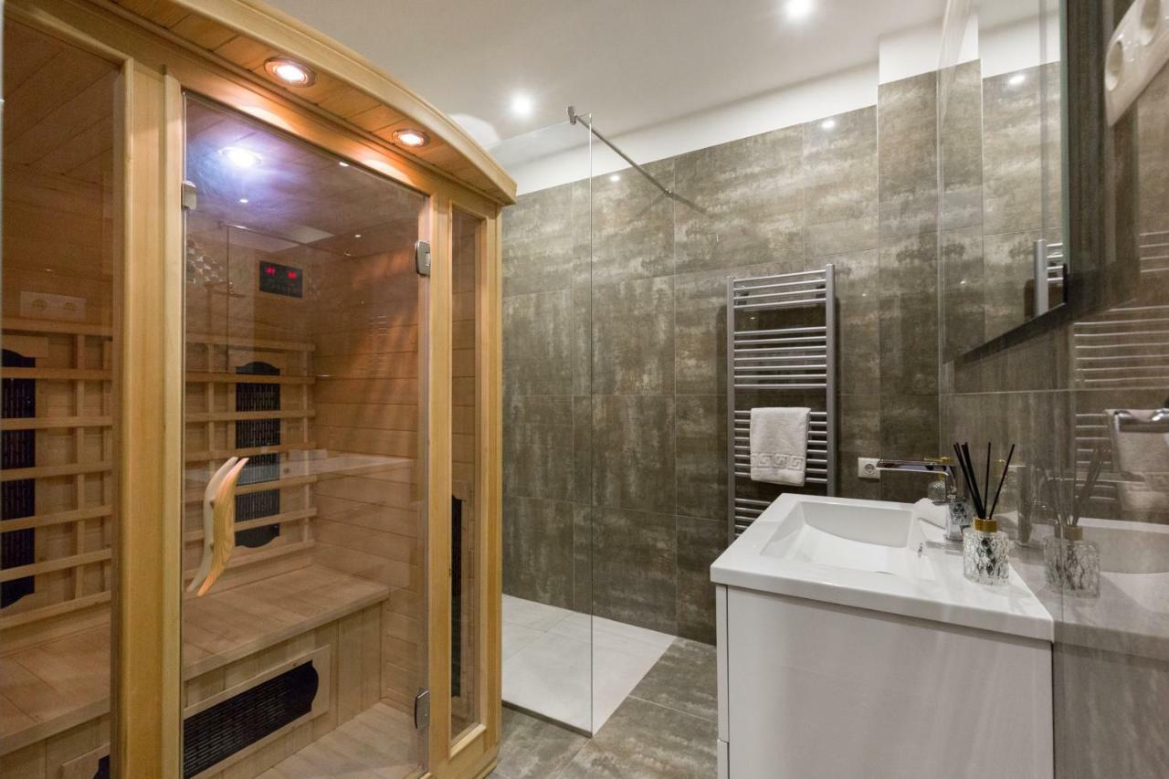 Grand Designer Dream In The Center W 3br/3bath Apartamento